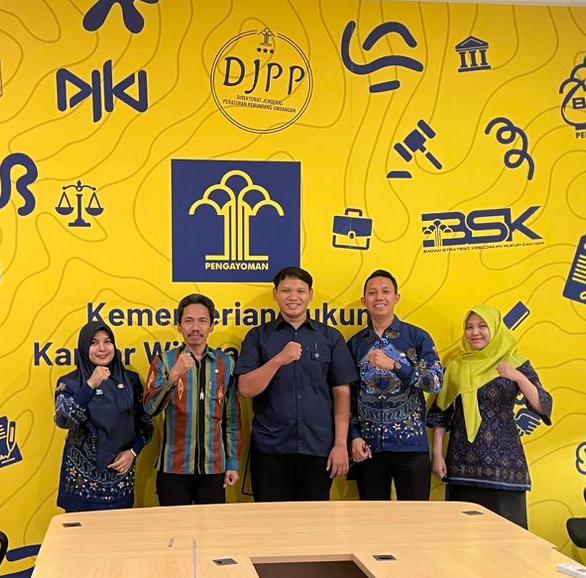 KOORDINASI PENGELOLAAN WEBSITE JARINGAN DOKUMENTASI DAN INFORMASI HUKUM (JDIH)