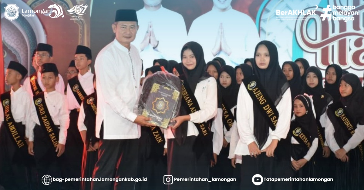 Foto: 3.162 Hafidz dan Hafidzah Lamongan Dikukuhkan