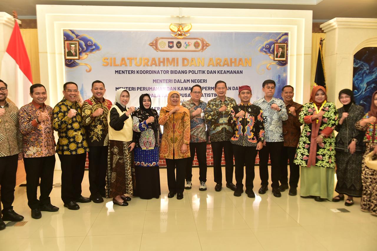 Foto: Bupati Yes Hadiri Dialog bersama Menteri dan Apresiasi Daerah Berprestasi