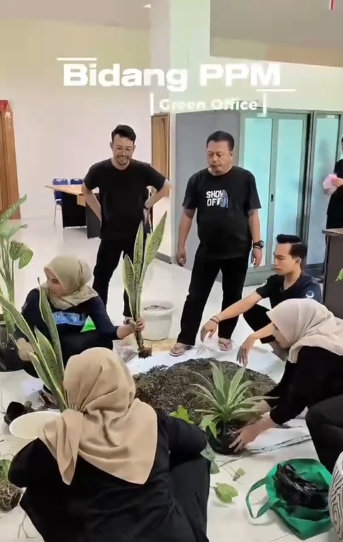 Foto: Siapa bilang suasana kantor harus kaku?