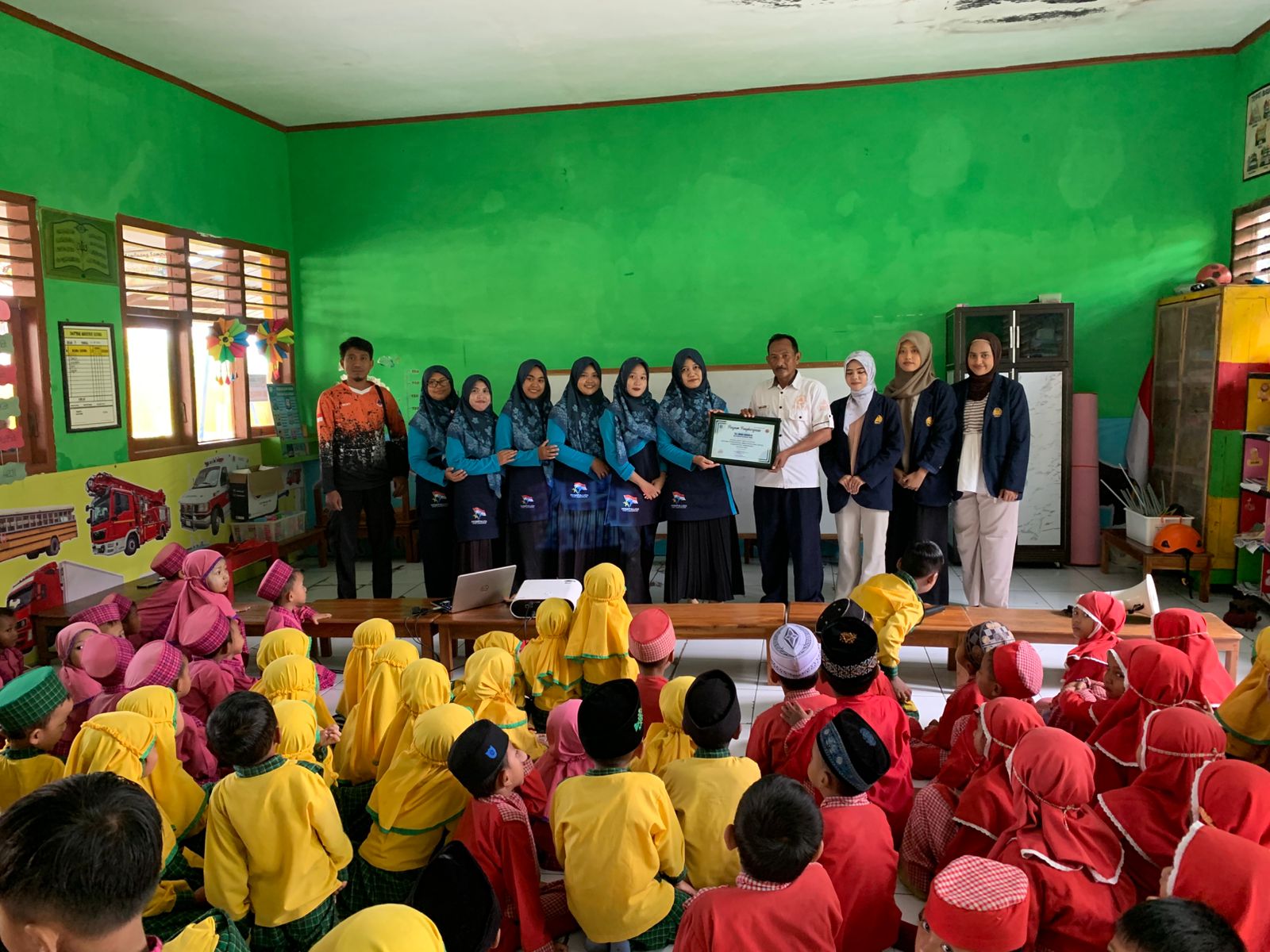 Foto: Sosialisasi Pendidikan Aman Bencana di TK Nusa Indah II Tikung