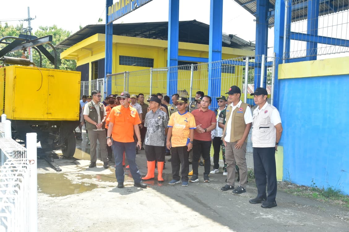 Foto: Penanganan Darurat Bencana Banjir Pemerintah Kabupaten Lamongan bersama BNPB