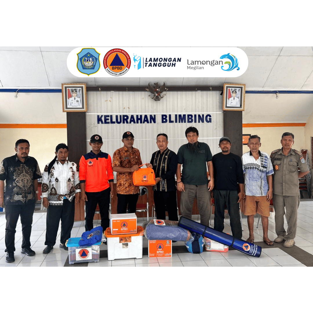 Foto: Distribusi Logistik Korban Cuaca Ekstrem (Pohon Tumbang)