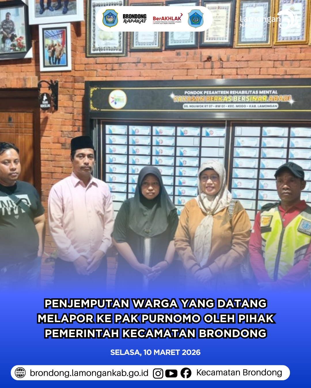 Foto: RESPONS CEPAT PEMERINTAH KECAMATAN BRONDONG, JEMPUT WARGA VIRAL DI KEDIAMAN PAK PURNOMO