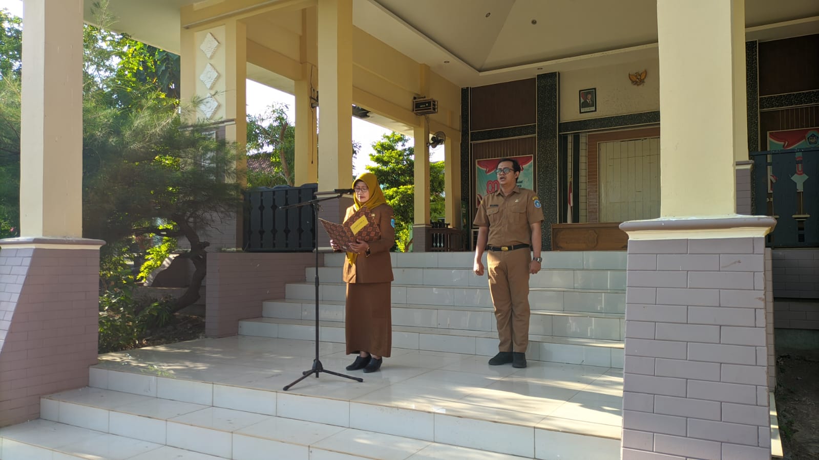 Foto: APEL PAGI OPD KECAMATAN BRONDONG BAHAS CAPAIAN PRESTASI DAN AGENDA KERJA