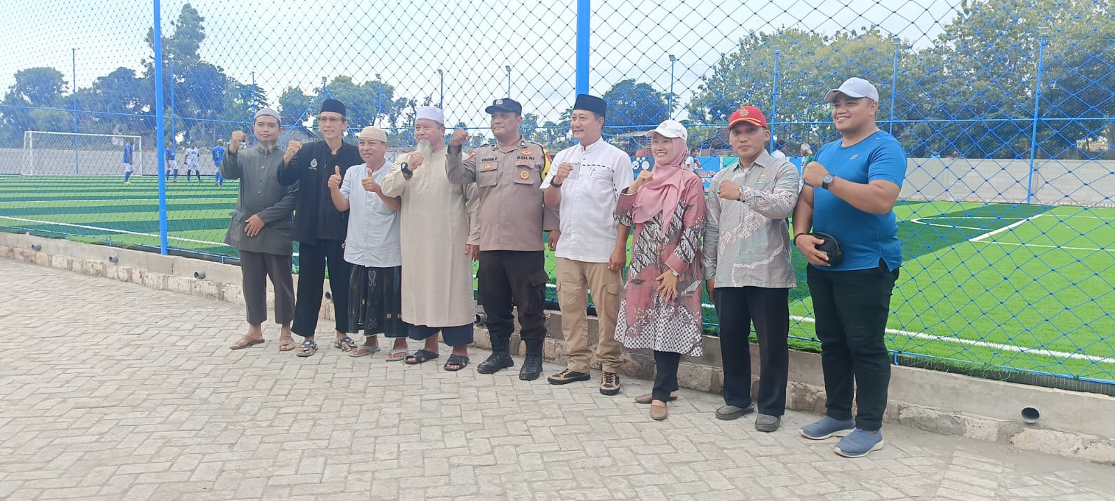 Foto: PEMBUKAAN MINI SOCCER DI KOMPLEK PONDOK AL AMIN SEDAYULAWAS KECAMATAN BRONDONG