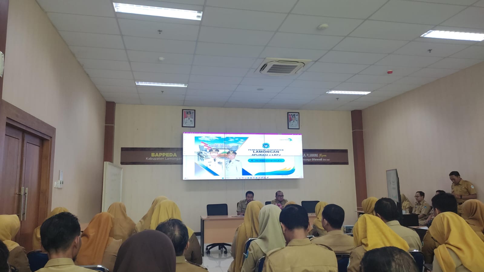 Foto: KOORDINASI PENYUSUNAN LKPJ AKHIR TAHUN ANGGARAN 2025 MELALUI E-LKPJ