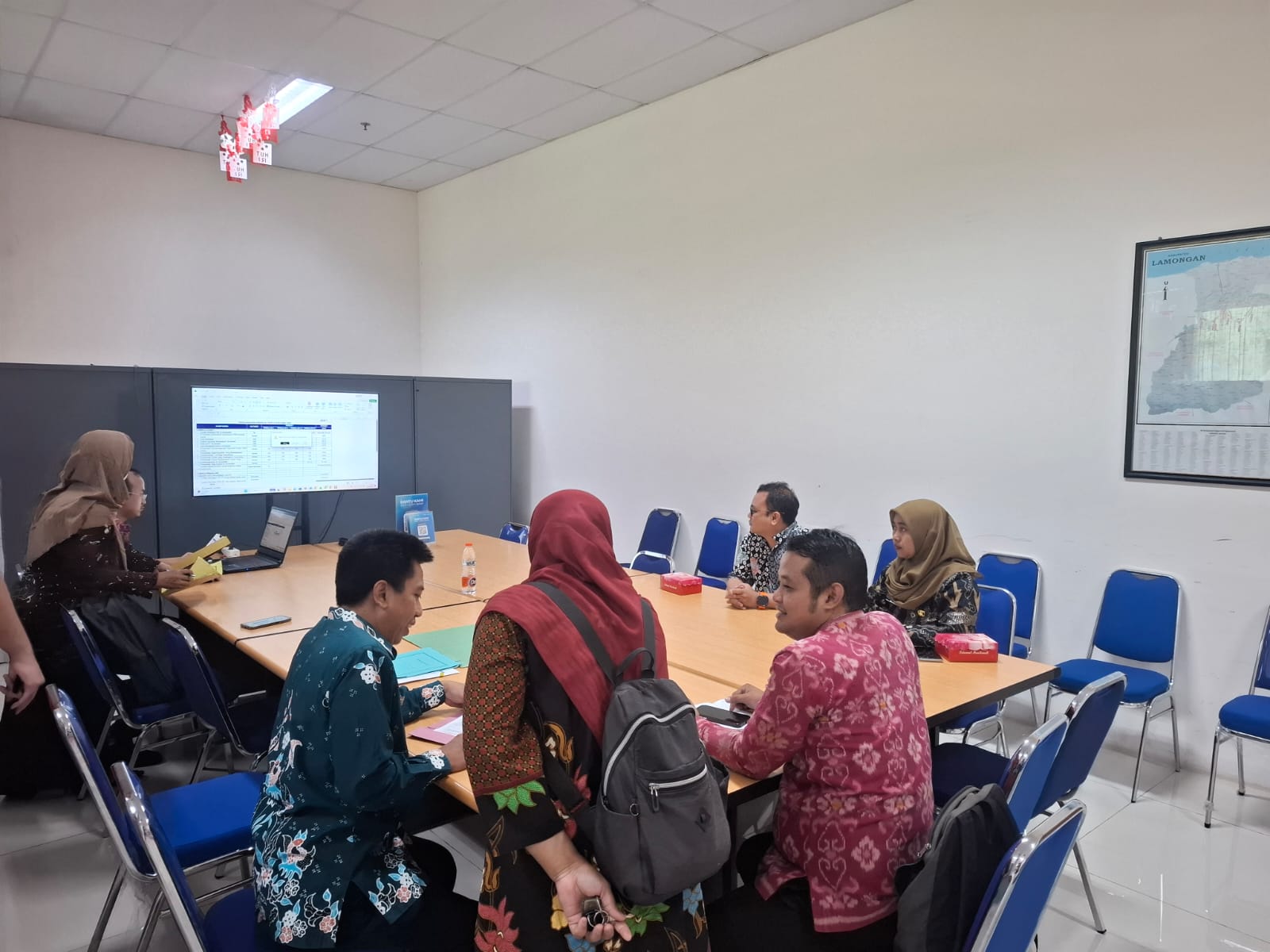 Foto: RAPAT PENETAPAN TARGET KINERJA PERANGKAT DAERAH TAHUN 2026