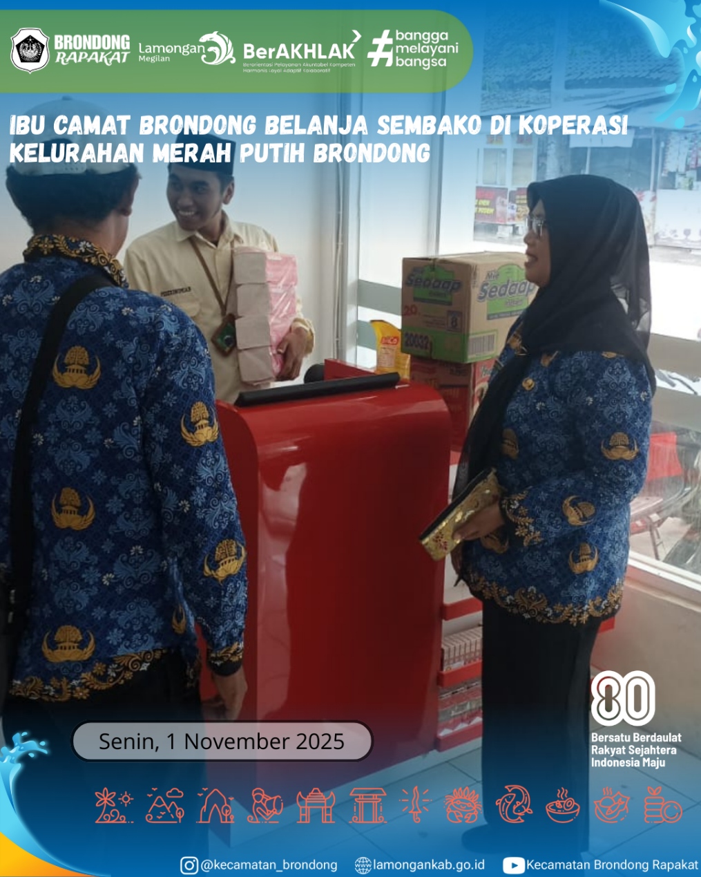 Foto: IBU CAMAT BRONDONG BELANJA BAHAN POKOK DI KOPERASI KELURAHAN MERAH PUTIH