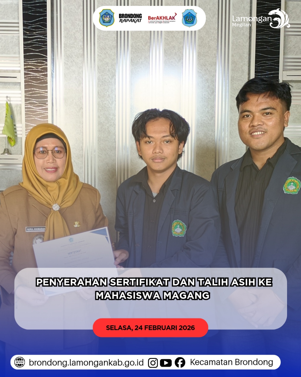 Foto: PENYERAHAN SERTIFIKAT DAN TALI ASIH MAHASISWA UNIVERSITAS ISLAM LAMONGAN DI KECAMATAN BRONDONG