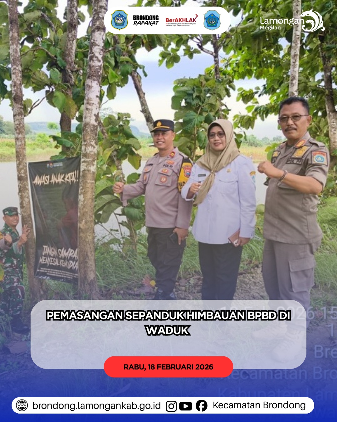 Foto: WASPADA BAHAYA TENGGELAM, CAMAT BRONDONG BERSAMA FORKOPIMCAM DAN TRANTIBUM PASANG SPANDUK HIMBAUAN DI WILAYAH BRONDONG