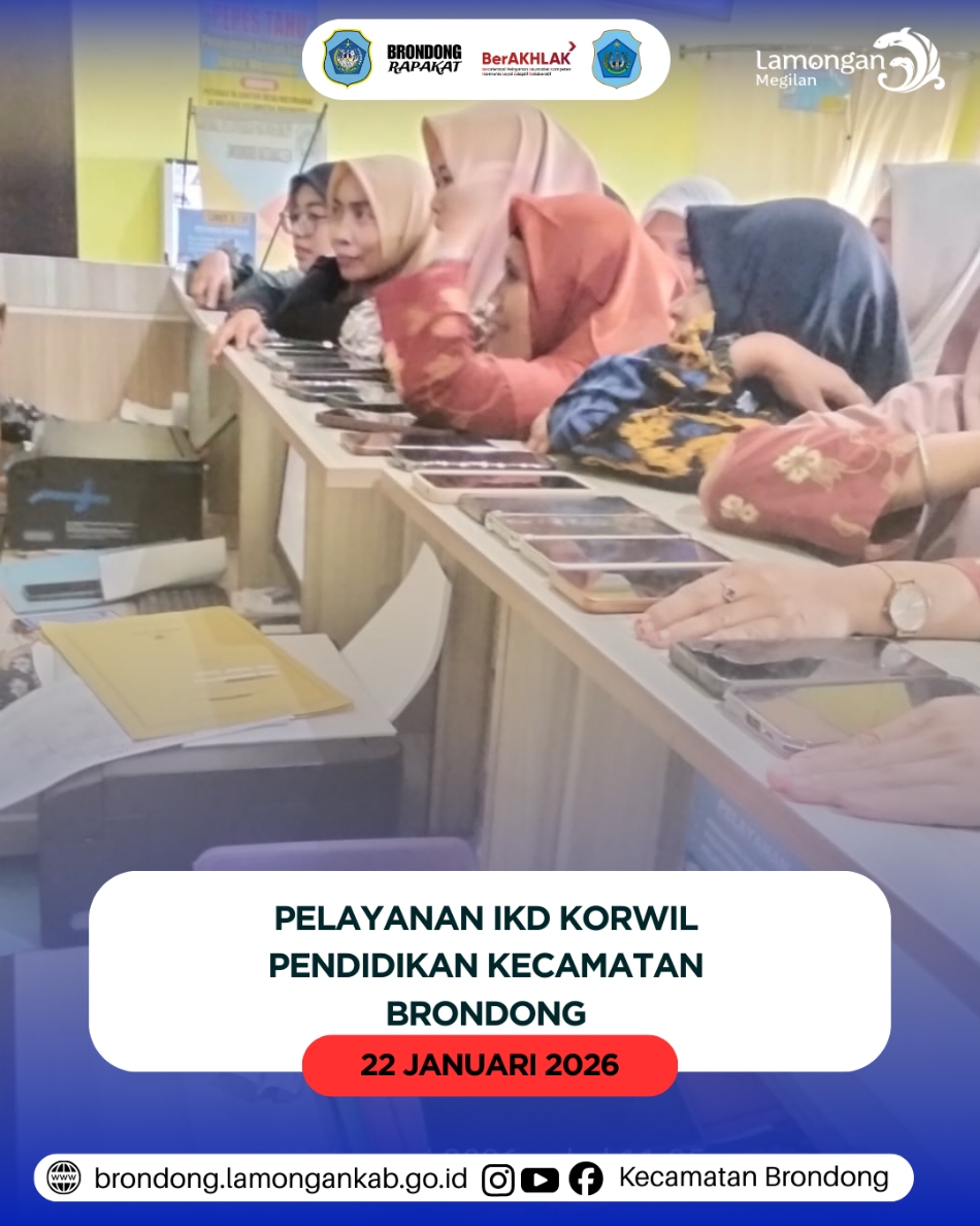 Foto: ANTUSIASME TENAGA PENDIDIK PADATI PELAYANAN IKD DI MALL PELAYANAN PUBLIK BRONDONG