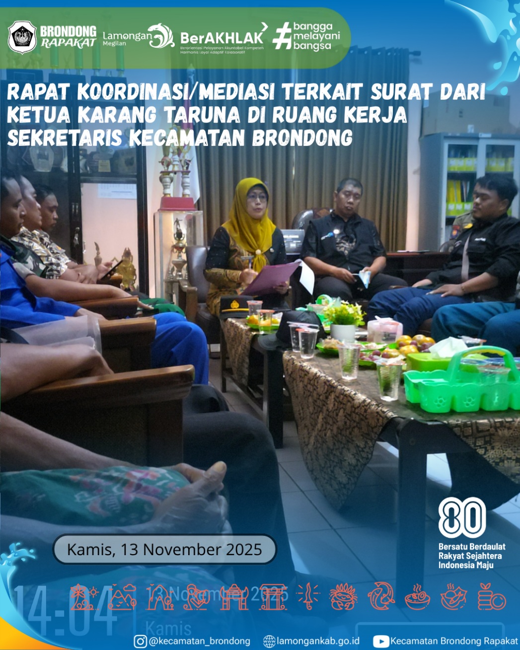 Foto: MEDIASI SENGKETA TANAH DESA LABUHAN DI RUANG SEKRETARIS KECAMATAN BRONDONG