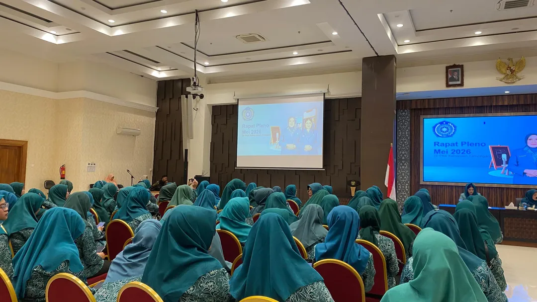 Foto: Jumat, 8 Mei 2026 📍 Ruang Gajah Mada Lantai 7 Kantor Pemerintah Daerah Kabupaten Lamongan 📝 Rapat Pleno TP PKK dan DWP Tim Penggerak PKK Kabupaten Lamongan