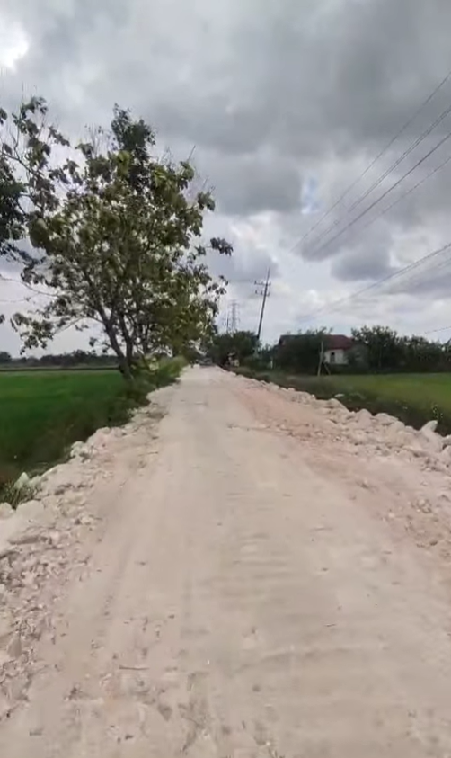 Foto: Update progress pembangunan Jl Syekh Hisyamudin Deket Konstruksi Perkerasan Beton Semen