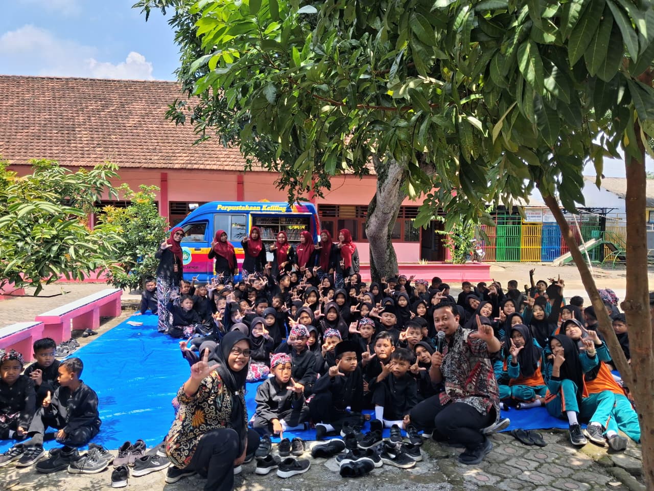 Mpk Literasi Seru Goes To School Berliterasi Bersama Sdn Ganggangtingan, Kec. Ngimbang