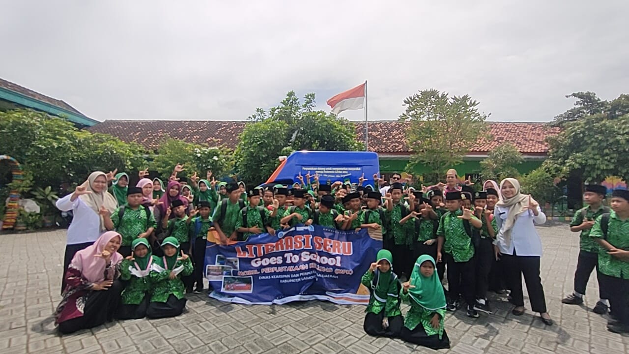 Foto: MI MA'ARIF NUR SUMBERAGUNG KECAMATAN MODO & ARPUSDA BERGERAK BERSAMA GIATKAN LITERASI