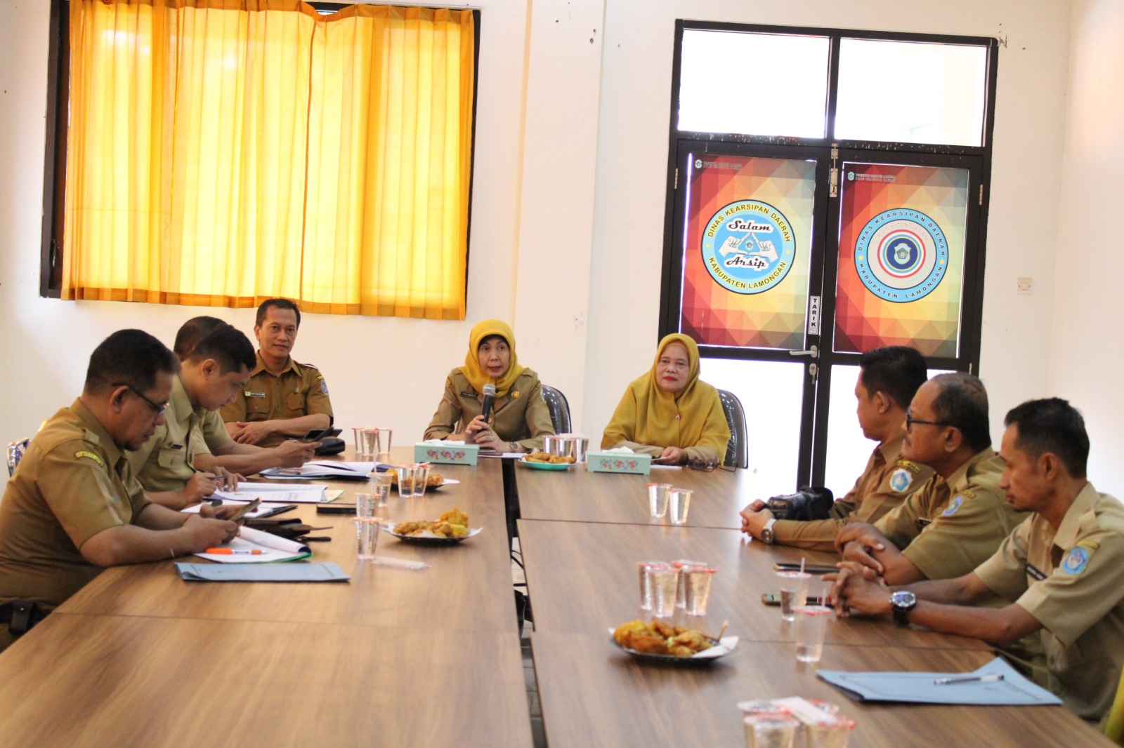 DINAS ARPUSDA LAKSANAKAN PRESENTASI 4 (EMPAT) BESAR LOMBA TERTIB ARSIP DESA/KELURAHAN SE-KABUPATEN LAMONGAN