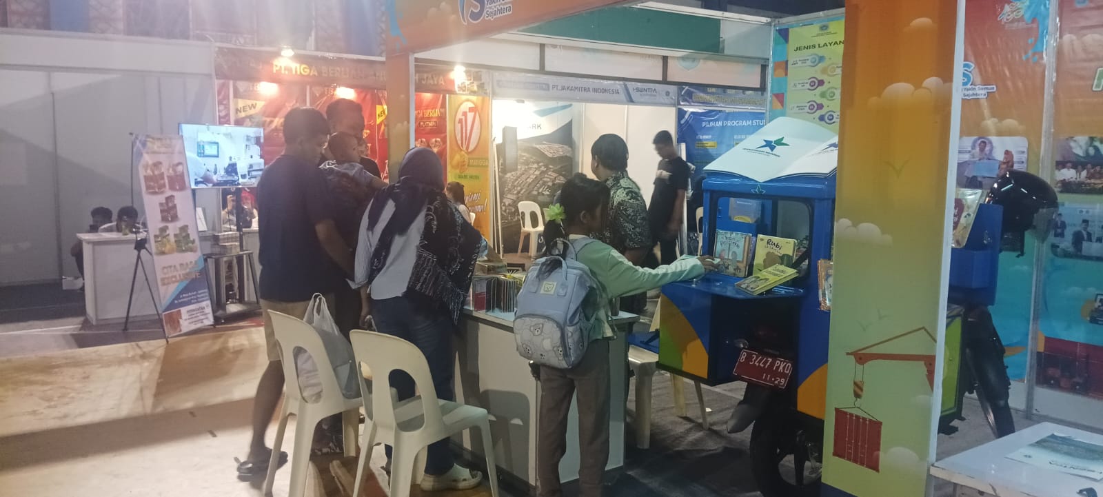 Dinas Arpusda Lamongan Hadirkan MOLINA di Lamongan Exportiva 2025