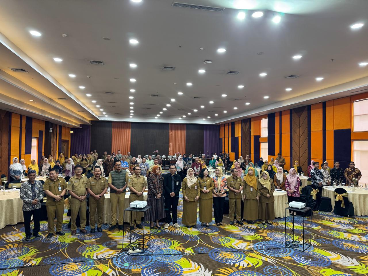 Foto: Dinas Kearsipan dan Perpustakaan Daerah Kabupaten Lamongan Turut Serta Dalam Rapat Teknis Kajian Indeks Pembangunan Literasi Masyarakat (IPLM) Provinsi Jawa Timur Tahun 2025