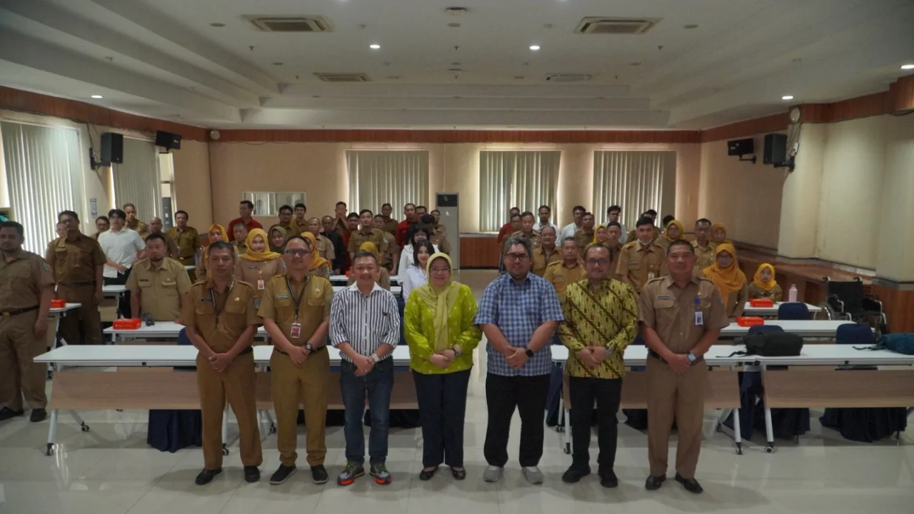 Foto: KOMINFO JATIM PERKUAT PROFESIONALITAS SDM MELALUI PELATIHAN ETIKA PELIPUTAN
