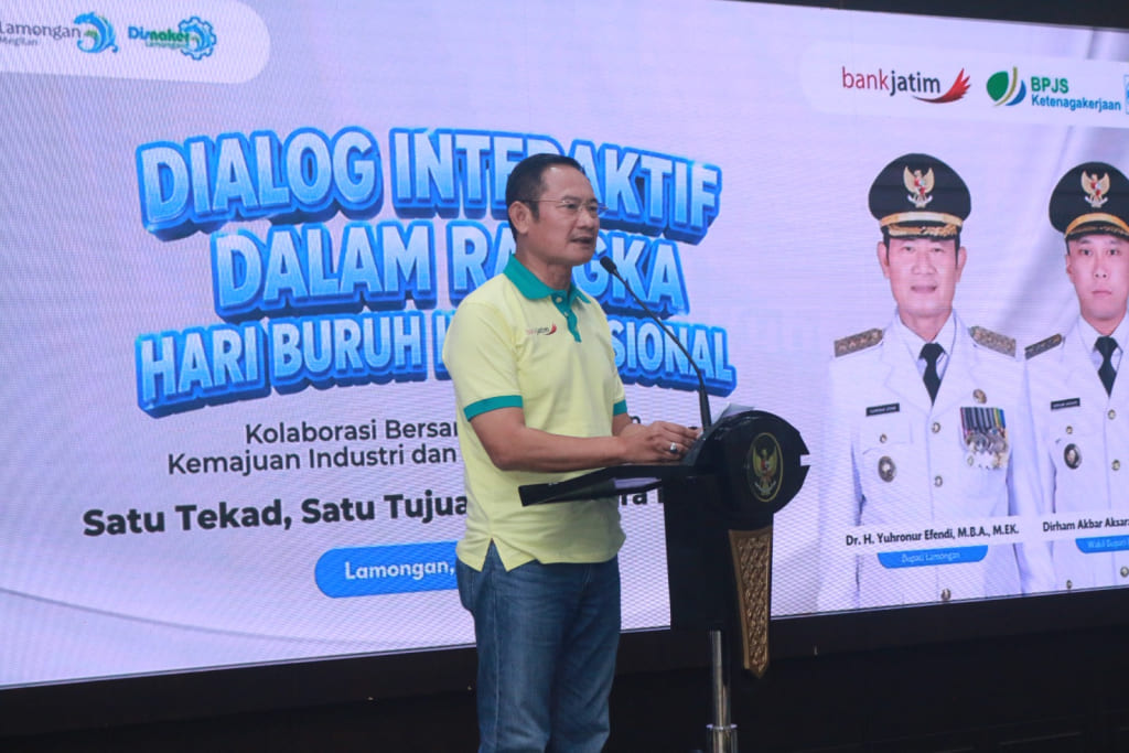 Foto: PERINGATI MAY DAY, BUPATI LAMONGAN PERKUAT KOMITMEN KESEJAHTERAAN PEKERJA