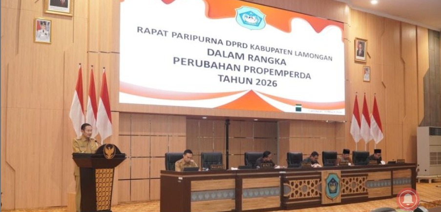 Foto: Paripurna DPRD Lamongan: Tambahan Perda Air Minum Disetujui, Ini Dampaknya