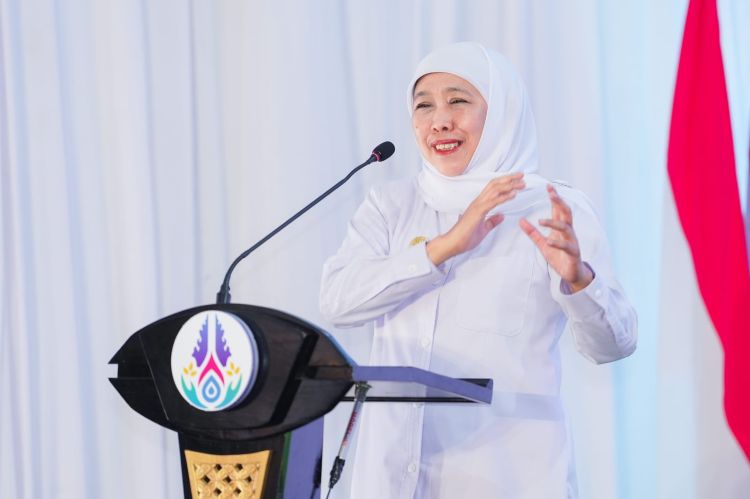 Foto: PERINGATI KENAIKAN YESUS KRISTUS, KHOFIFAH AJAK WARGA JATIM PERKUAT TOLERANSI DAN PERSAUDARAAN