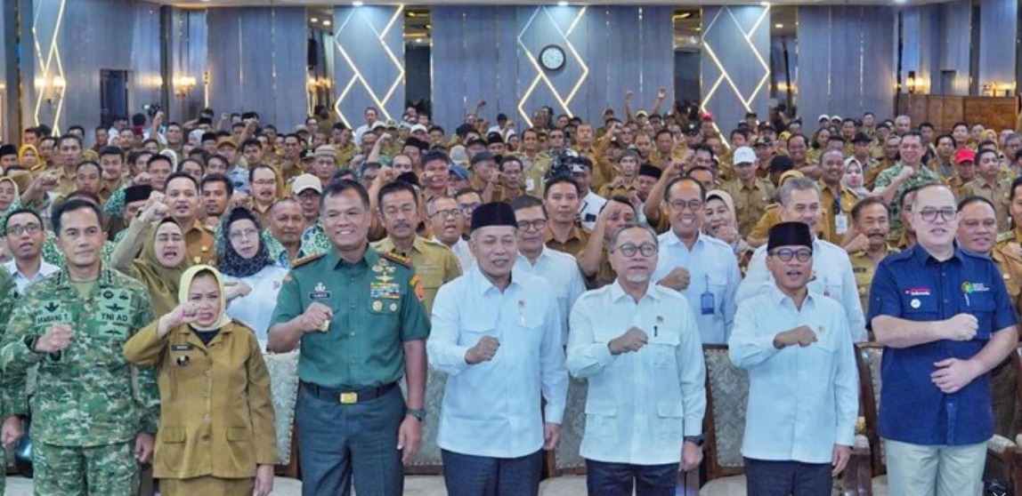 Foto: ZULHAS WAJIBKAN SPPG SERAP BAHAN BAKU DARI DESA UNTUK DUKUNG EKONOMI WARGA