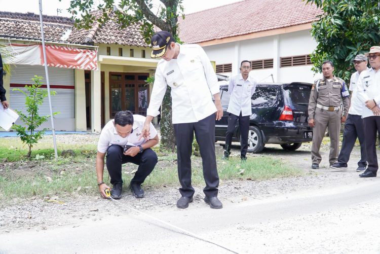 Foto: JAMULA 2026 Dikebut, 56 Ruas Jalan Lamongan Direkonstruksi Sepanjang 40 Km