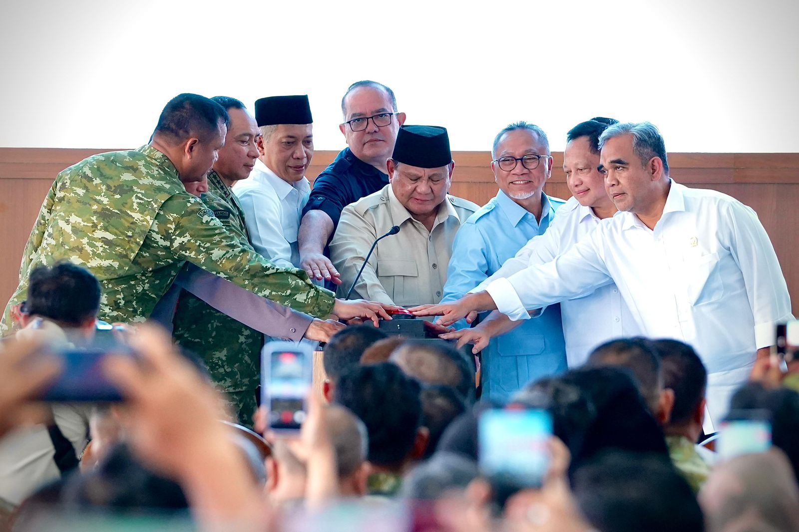 Foto: Ribuan Kopdes di Jatim dan Jateng Diresmikan, Menkop Harap Kesejahteraan Desa Segera Terwujud