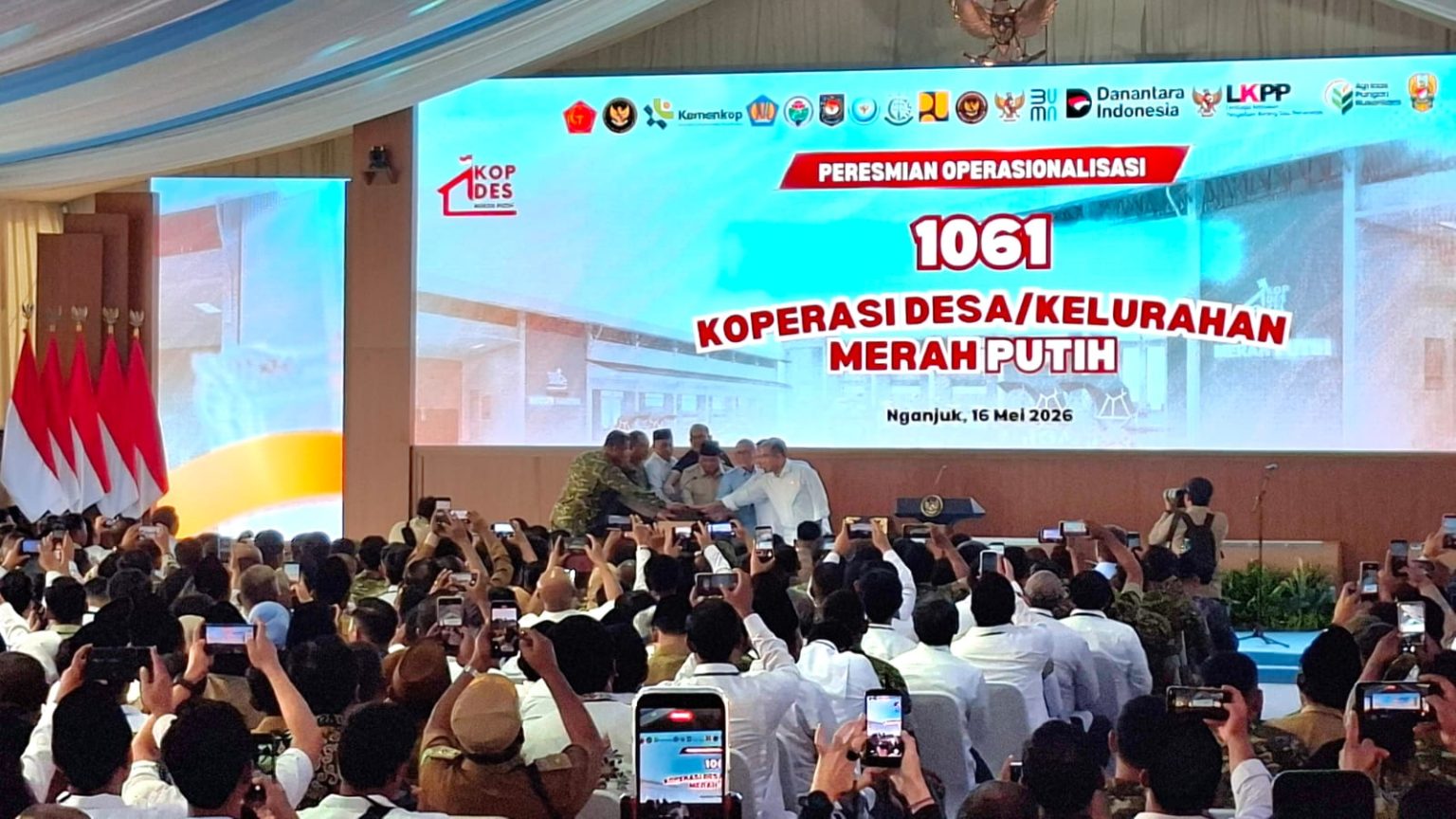 Foto: Resmikan 1.061 KDKMP, Ini Manifesto Prabowo Melawan Ketimpangan Desa