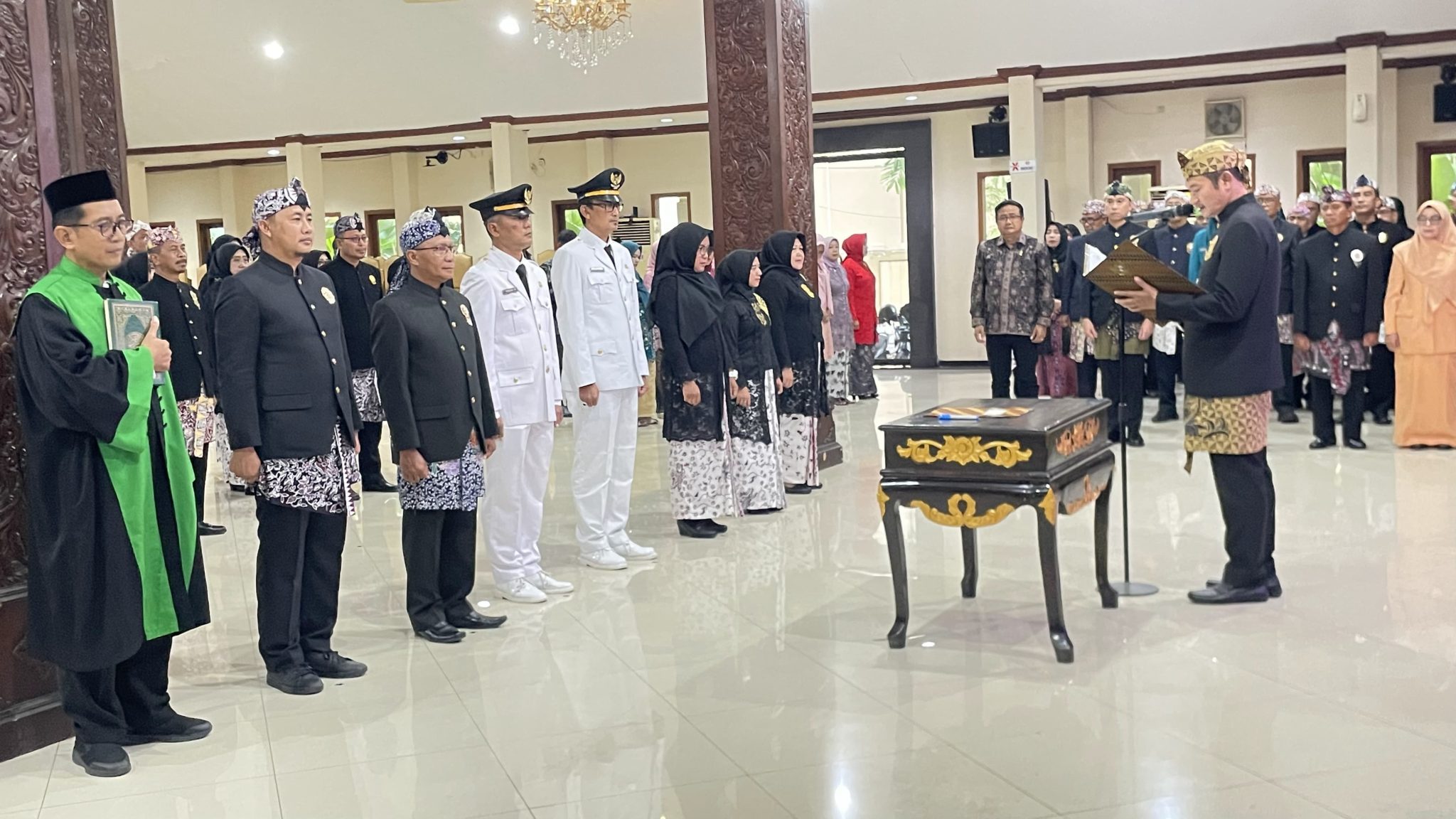 Foto: Bupati Lamongan Terapkan KPI untuk Ukur Kinerja ASN, 34 Pejabat Resmi Dilantik