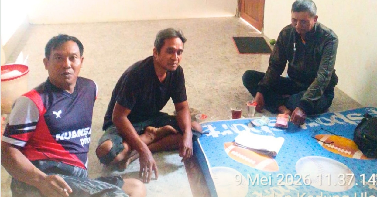 Foto: PERMUDAH PELAYANAN PAJAK, PEMERINTAH DESA SUKOSARI GELAR JEMPUT BOLA PBB DI DUSUN KEDUNGSARI