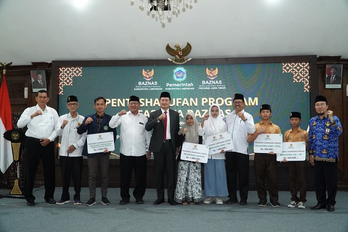 Foto: Baznas dan Pemkab Lamongan Dorong Generasi Emas melalui Program Beasiswa