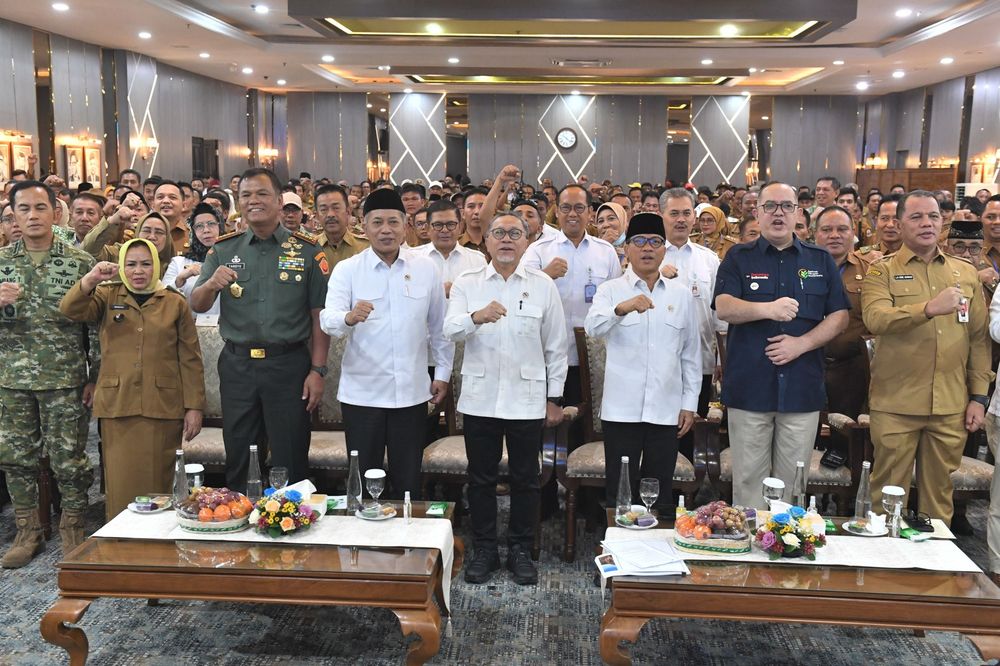 Foto: MENDES YANDRI HARAP REKOMENDASI MUNAS PAPDESI SUKSESKAN PROGRAM PRIORITAS PEMERINTAH