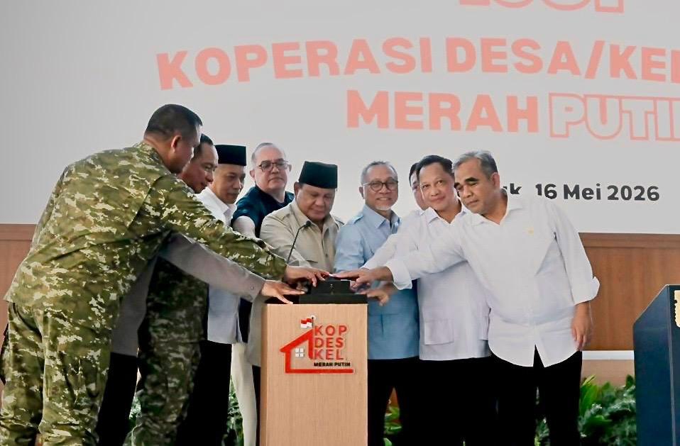 Foto: Tahap Pertama, Presiden Prabowo Resmikan 1.061 KDKMP di Nganjuk Jawa Timur