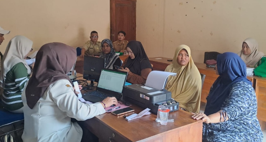 Foto: RAKOR PENGAWALAN PEMBAYARAN PBB DESA GEMPOLPADING TAHAP II