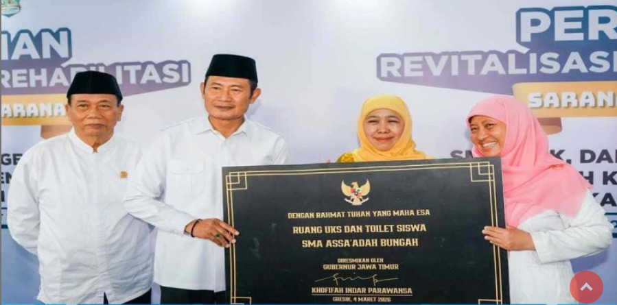 Foto: Gubernur Khofifah Resmikan 51 Sekolah di Lamongan dan Gresik, Rp69,7 Miliar Digelontorkan