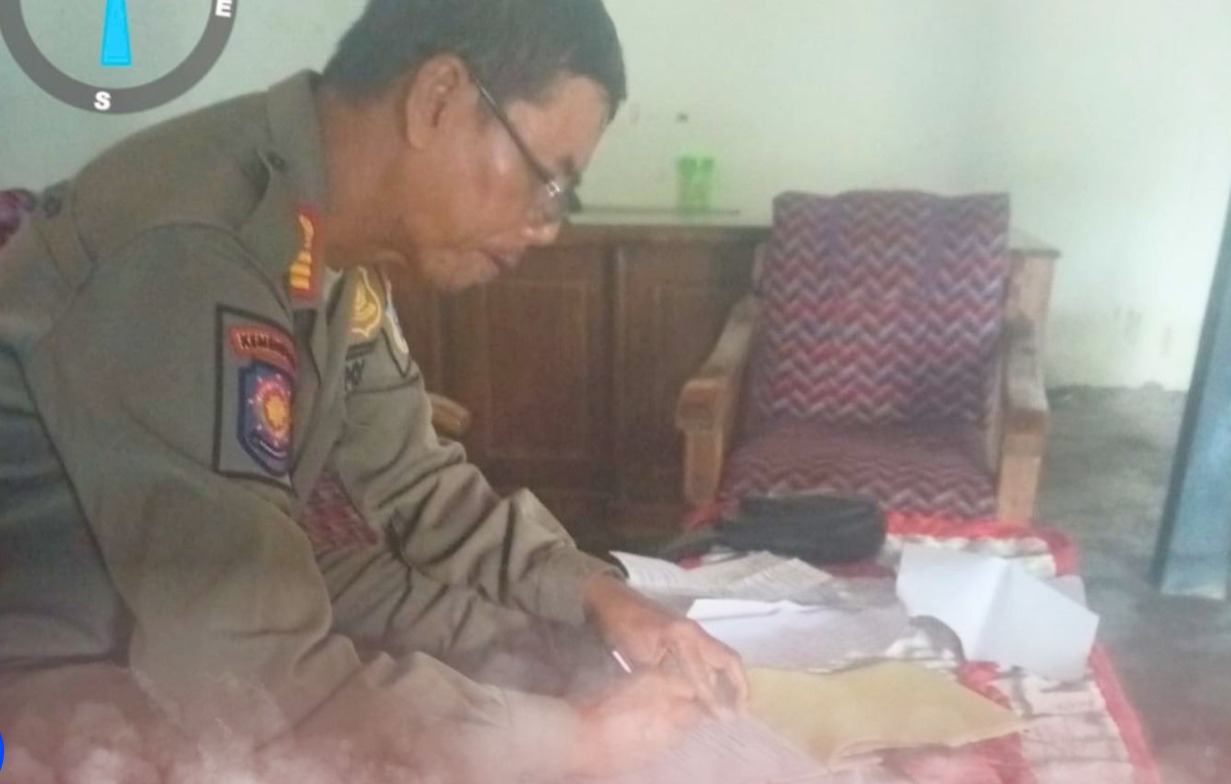 Foto: PELUNASAN PBB DUSUN SINGOPRONO DESA SUKOSARI DORONG PENINGKATAN PAD KABUPATEN LAMONGAN