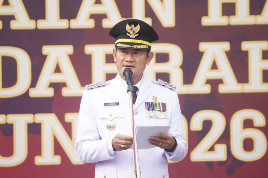Foto: PERINGATAN HARI OTONOMI DAERAH KE-30 TAHUN 2026, BUPATI LAMONGAN SOROTI PENTINGNYA KOLABORASI PUSAT DAN DAERAH