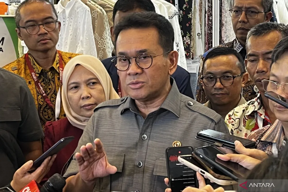 Foto: Mendag: Ekosistem Tekstil Indonesia Berdaya Saing di Dalam-Luar Negeri
