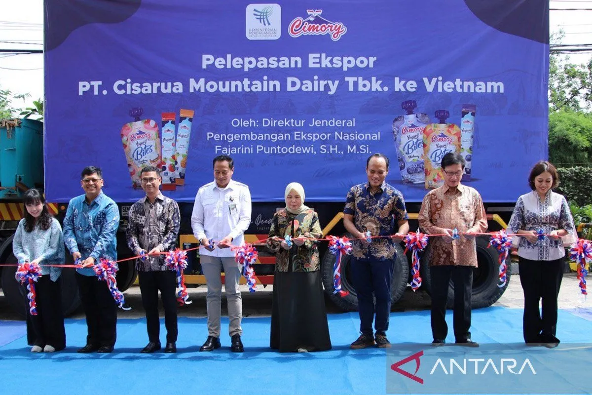 Foto: Kemendag Lepas Ekspor Perdana Yogurt ke Vietnam Senilai Rp1,13 Miliar