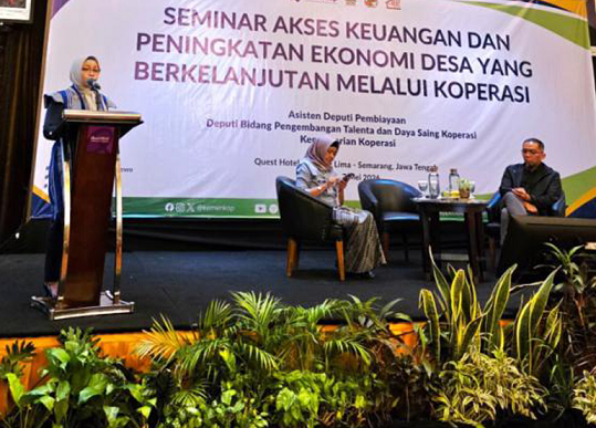 Foto: Kemenkop Gelar Seminar Akses Keuangan untuk Perkuat Ekonomi Desa yang Berkelanjutan