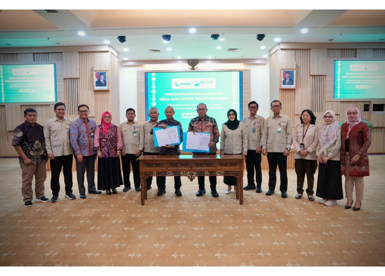 Foto: Kemenkop Fasilitasi MoU Koperasi Gambir & ID FOOD untuk Ekspor ke India-Pakistan