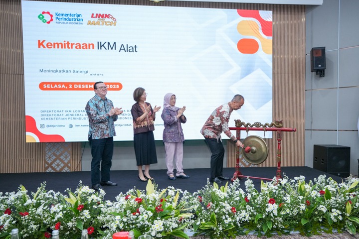 Foto: Kemenperin: IKM Komponen Otomotif Mampu Pasok Kebutuhan Kendaraan Niaga Dalam Negeri untuk Program KDKMP