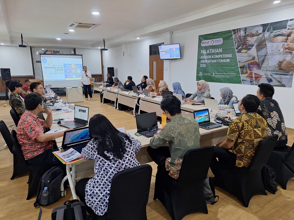 Foto: Percepat Industrialisasi Nasional, Kemenperin Siapkan Asesor Profesional