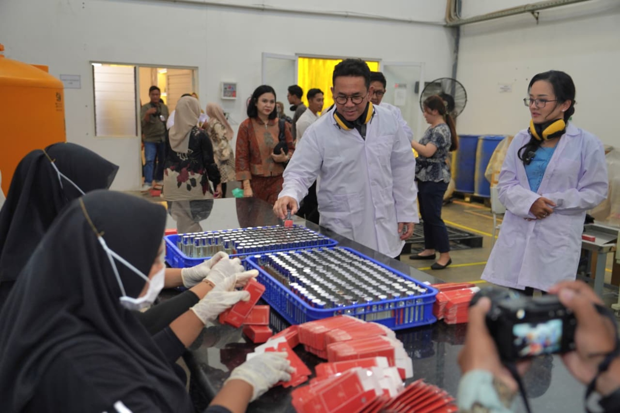 Foto: Dari Sidoarjo untuk Dunia, Kemendag Buktikan Program Pendampingan Terpadu Bawa UMKM Tembus Ekspor