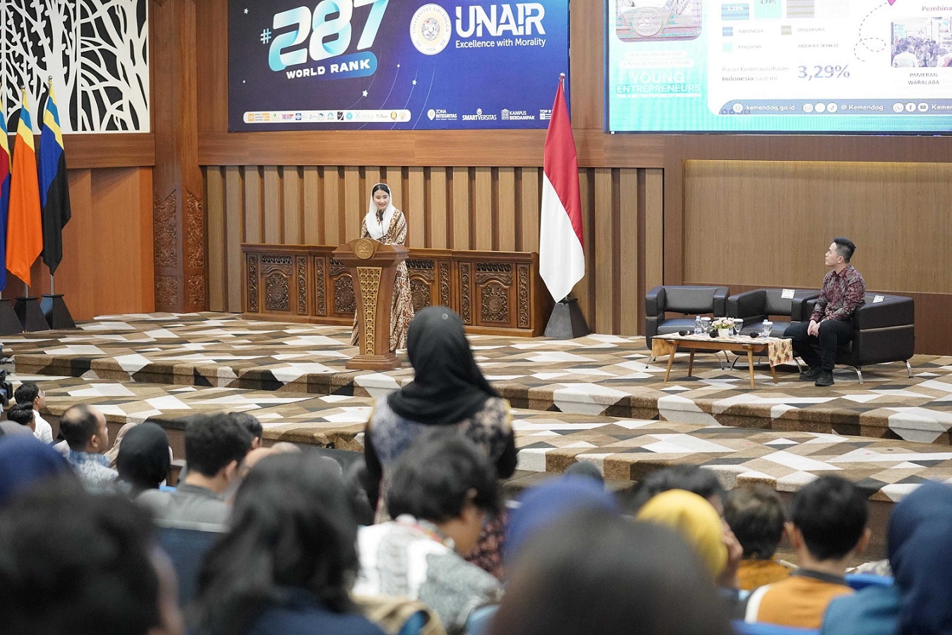 Foto: Dari Kampus ke Pasar Global, Wamendag Roro Bangkitkan Semangat Kewirausahaan Mahasiswa Unair