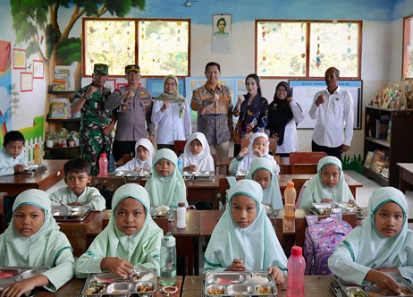 Kemenkop Apresiasi Koperasi Konsumen Warga Mulya Proyudan Siap Menjadi Mitra MBG